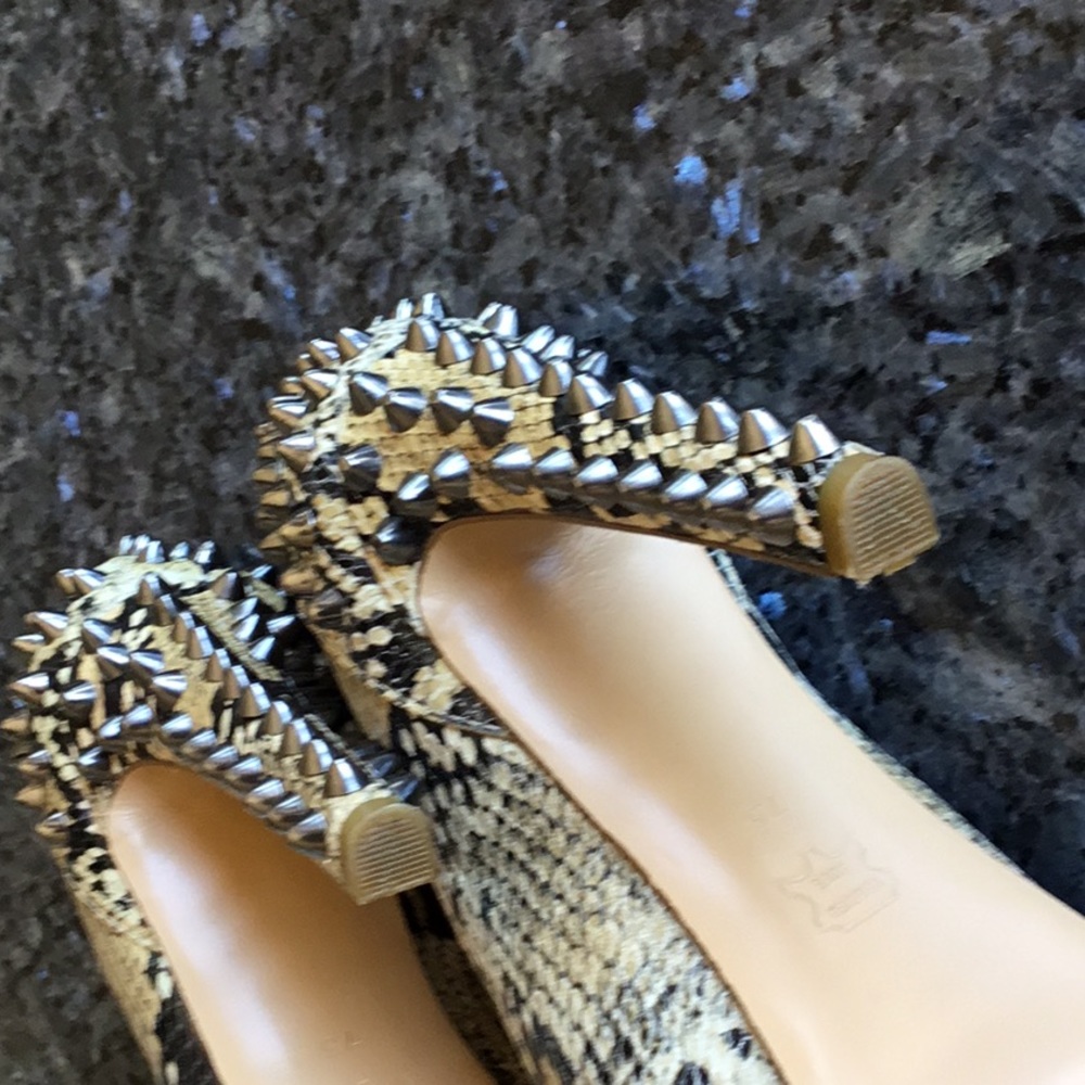 BCBG maxazria python leather booties - Picture 5 of 8